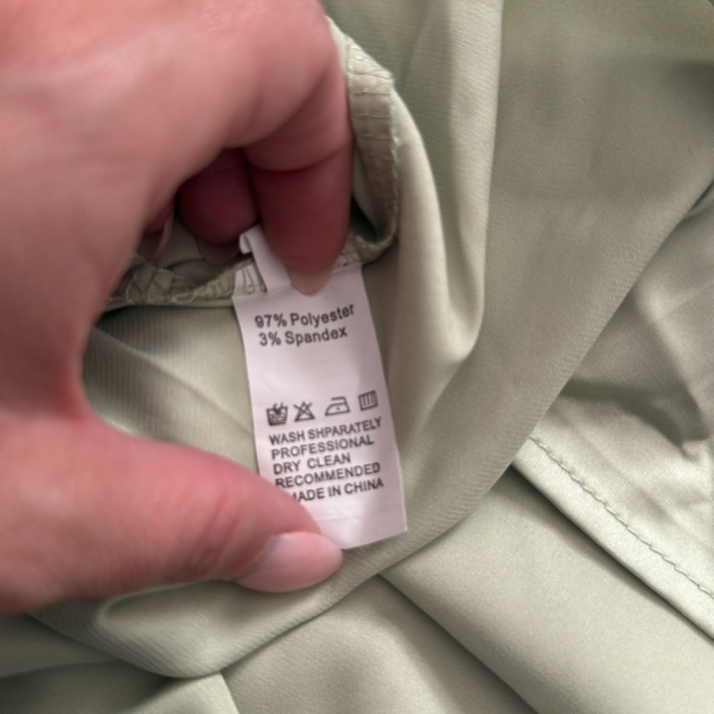 Silky Ruffle Pjs - sage green - Picture 3 of 3